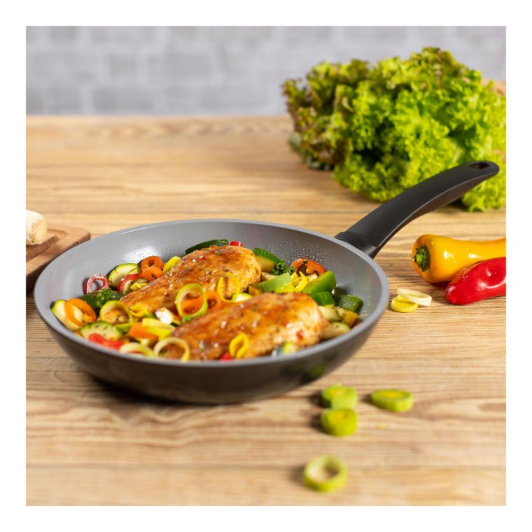 調理器具 Kuhn Rikon Fresh Servier-/Schmorpfanne Premium quality pots and pans - The Swiss no. 1 brand